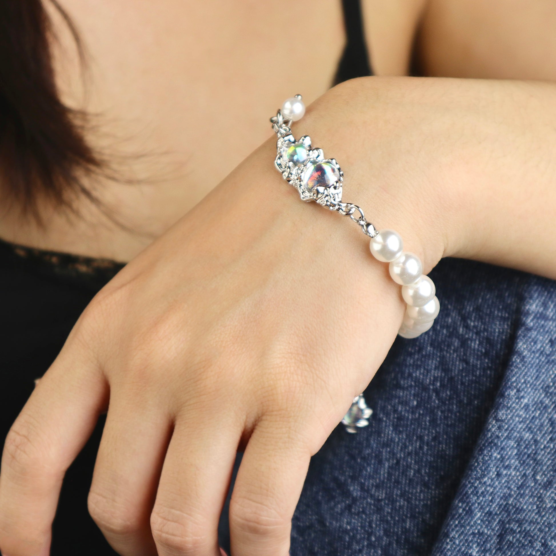 Pearl moonstone bracelets