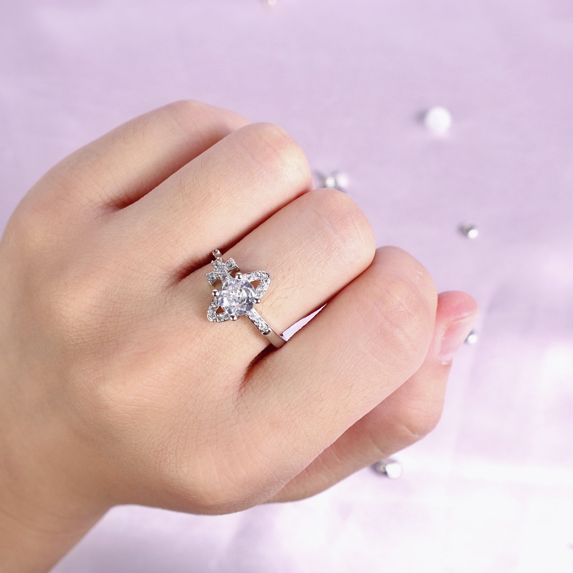 Saturn Jewels Diamond ring