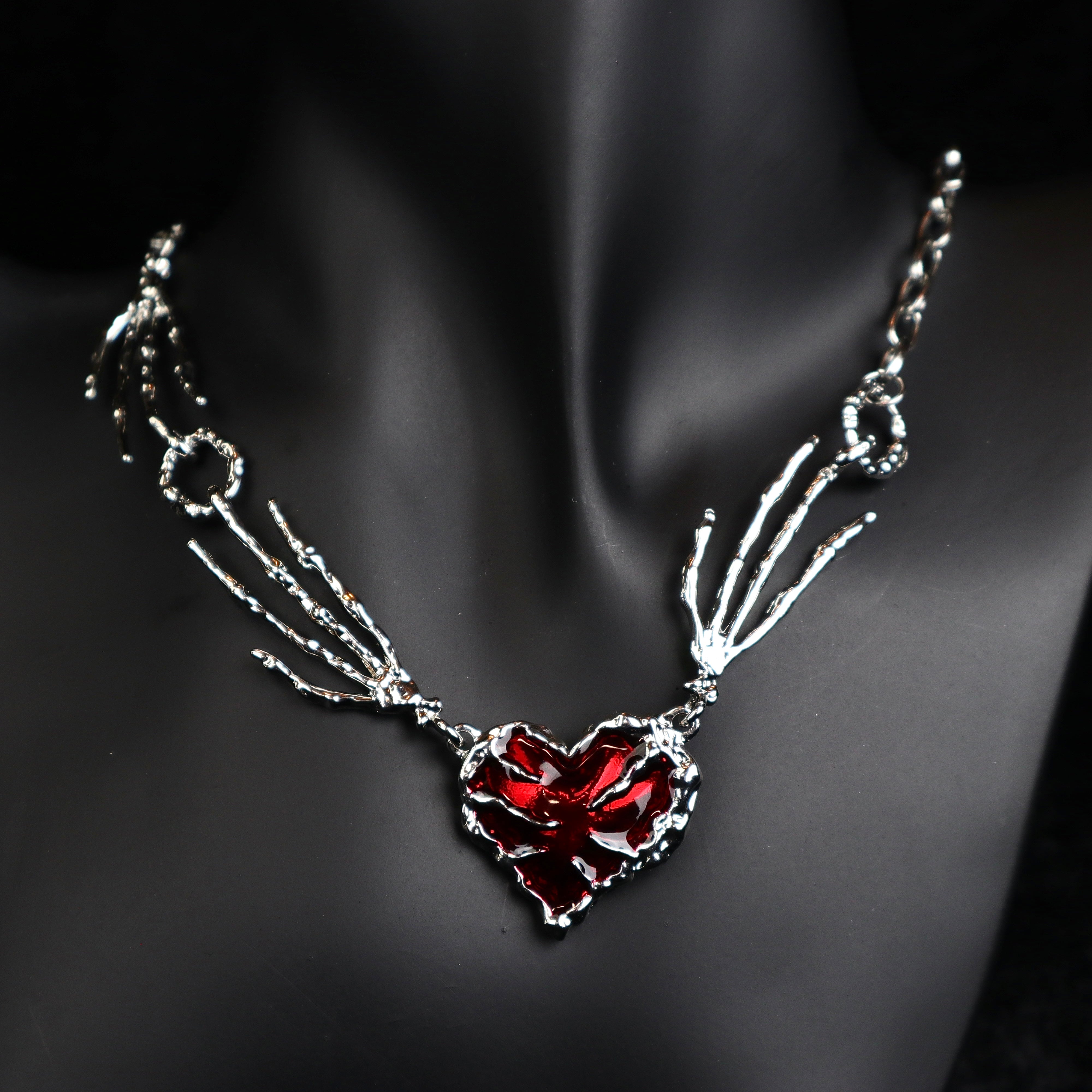 Punk Dark Red Heart Gems Necklace